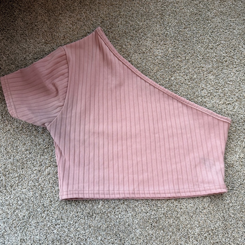 PrettyLittleThing Pink One-Shoulder Crop Top